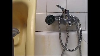 Preview 1 of Party Sex Doble - Pee,  bidet and a lot of cock