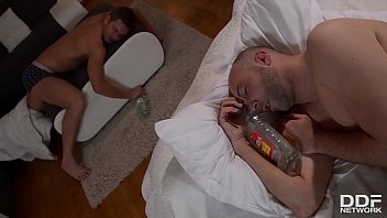 Preview 1 of Bige Bubs - Busty Bombshell Susana Alcal&aacute_ Sucks Two Cocks For Hardcore DP Action