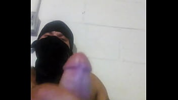 Preview 1 of Xxnxxx Xbox - Man Jack&#039_s off cumshot