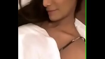 Preview 3 of Gay Gym Bench Face Riding - Poonam Panday latest live chat amazing