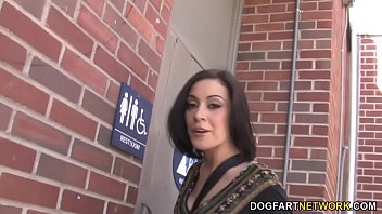 Preview 1 of Lambe Land Ki Video - Vanessa Naughty Interracial Sex - Gloryhole