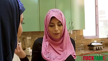 Preview 2 of Abagil - Ella Knox In Dirty Stepfamily Sex In Dubai