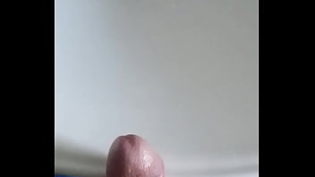 Preview 2 of Sexi Busty Wife - chi mi fa sborrare??????