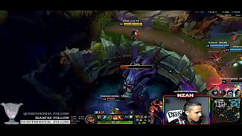 Preview 2 of Msn Francaise - MAIS 1 VIDEO TESUDO DESSE CEGO MARAVILHOSO COMENDO 5 INUTEIS EM SUMMONERS RIFTS