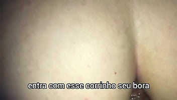 Preview 3 of Videos Porno De Colegiales - Corno incentivando esposa aguenta a rola no cu,  comedor dotado