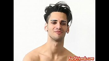 Preview 1 of Minima Vij - Homosexual deviant teases with his feet and sucks toes