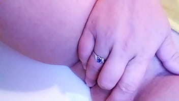 Preview 3 of Xxx K1ein - Pussy rubbing