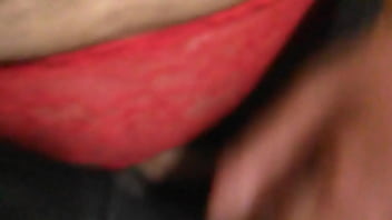 Preview 3 of New Zealand Beutyful Girls Porn - Ga Dan showing off