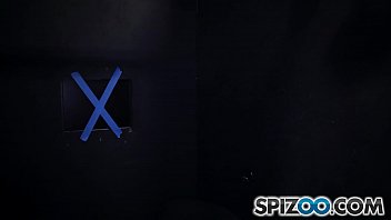 Preview 3 of N Ipplepen Fuck - Spizoo - Sasha Summers sucking 2 big cocks,  glory hole &amp_ big boobs