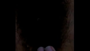 Preview 3 of Indian Babes Pissing - Ch2 sus pechos y su vagina