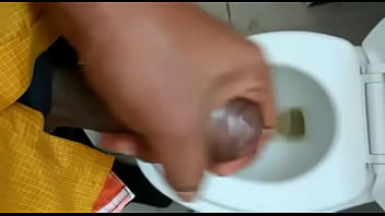 Preview 1 of Haouse Wife India - When I am bored @ work........