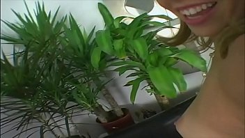 Preview 2 of Amateur Yada - Kimberly Wood - the finger in the pussy that does so well