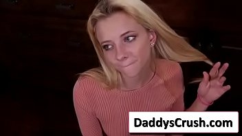 Preview 2 of Uijelomxu - Riley Star hot cute teen sluty girl in sex tape