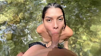 Preview 4 of Thamil Anti Sex - mi timida hermanastra me ayuda a buscar madera y terminamos follando muy duro en el rio HL