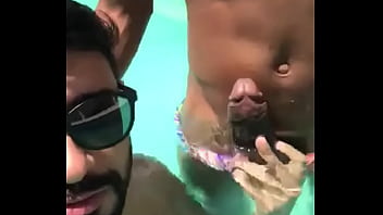 Preview 2 of Dog And Grpl - Dotado gostoso