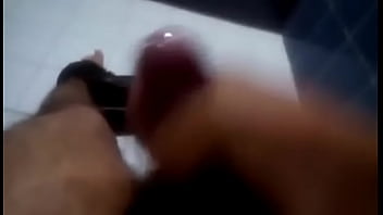 Preview 1 of Moster Gay White Cock - Para Andy
