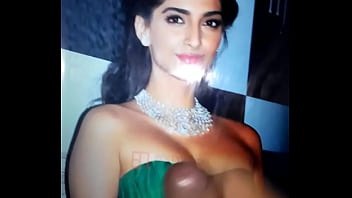 Preview 1 of Kuti Video Xxx - sonam kapoor cum tribute 013