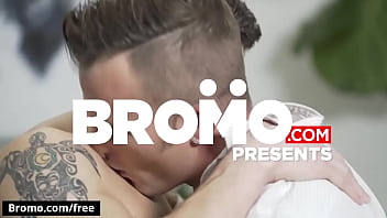 Preview 1 of King Tomb - Brad Will Jeremy Spreadums at Stuffed Raw Scene 1 - Trailer preview - Bromo