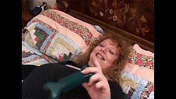 Preview 1 of Small Amerikan - Erotic games on the phone for the fat woman