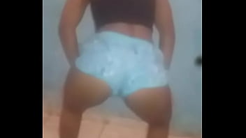 Preview 1 of Cehldaran Son Mom - Morena gostosa rebolando gostoso