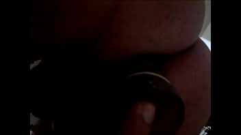 Preview 3 of Jasmin Jae On Bus - Dando pra Ivan,  Parte 1. V&iacute_deo caseiro (amador) comigo (Jack Gayviao) e o companheiro (Ivan o Terr&iacute_vel) fodendo. Ivan bota no meu cu e enfia dildo no meu buraco do prazer. Bareback,  camisinha s&oacute_ no dildo.