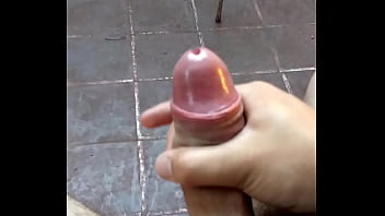 Preview 2 of Family Strokehd Videos - Ejercitando mi pene