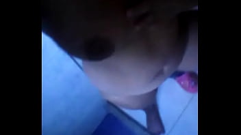 Preview 4 of Sex For Vacation - Jovencita se desnuda y se toca