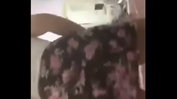Preview 2 of Xxxxc Videos - Convenci a rabuda a mandar v&iacute_deo dan&ccedil_ando sem calcinha