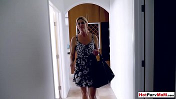 Preview 2 of Fat Slut German - Fisting my hot blonde MILF stepmom on a massage table