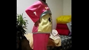 Preview 1 of Xxx Sixes Of Little Girl - Chinese Pregnant Women Showing Her Nude Body &amp_ Dancing For You