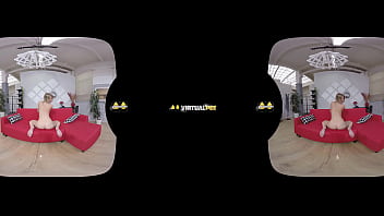 Preview 4 of Gykzzzqyo - Virtualpee - Pussy pissing in virtual reality porn with Claudia Macc