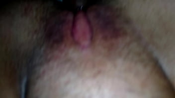 Preview 4 of Orgasme Police Porn - Comendo o cuzinho da casada,  enfiando pau bem devagar