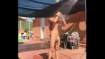 Preview 1 of Porn Rape Thailand - Ducha en la terraza