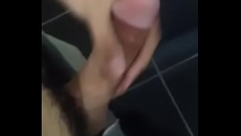 Preview 1 of Sextreme Lesbian - Batendo uma punheta