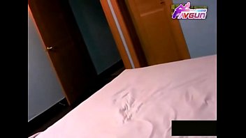 Preview 3 of Patel Jyoti Xxx Sax Hot Hd - AVGUN1688老婆不在家 跟小姨子幹一砲