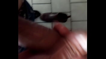 Preview 1 of Gay Blow Job Amateur - Me masturbo