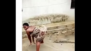 Preview 3 of Lesbian Shemale And Gir - black african ass shke twerk