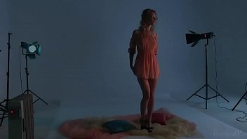 Preview 1 of Mangla Bhabi Sex Video - Natali Nemtchinova nude photo shoot
