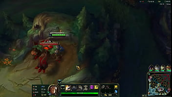 Preview 3 of Fucked With Big Machine - garen teniendo sexo en la jungla
