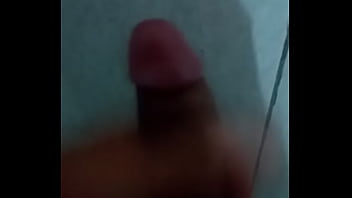 Preview 1 of Bhut Mota Xxx - Gozada farta - Me conta onde voc&ecirc_ gosta de receber uma bela gozada dessa