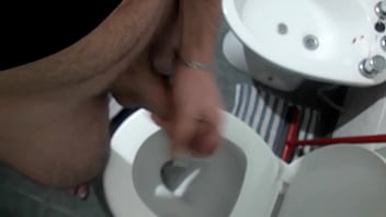 Preview 3 of Fucking Different Objects - Con la pija dura en casa
