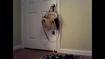 Preview 4 of Mia Vergin - Amateur Webcam masturbate