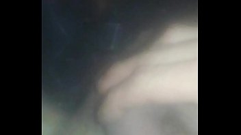 Preview 1 of Hindi Brezzer Video - Larriatitasobas como disfruto sacarme los mocos