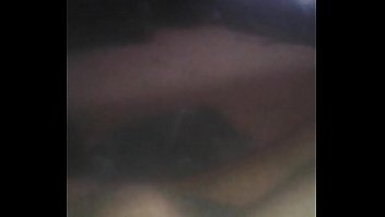 Preview 4 of Hindi Brezzer Video - Larriatitasobas como disfruto sacarme los mocos