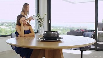 Preview 1 of Xxx Hote New Www Hote Video - VIVTHOMAS - Mango A and Talia Mint