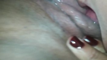 Preview 3 of Bgla Xxx Movi - Chupando buceta da morena Campo Grande MS