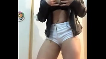 Preview 2 of Blondem Blondem - Gatinhas Dan&ccedil_ando Funk Deliciosas 4