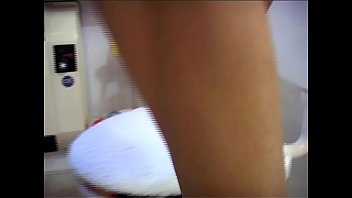 Preview 4 of Mother With Sleep - True Italian hairy Pussy at home. Enjoy the natural pussy sensation with us.