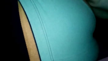 Preview 4 of Bisexuals Moms - Grabo a mi hermana d.