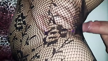 Preview 2 of Old Porn Xxxii Video - socando o pau na xaninha com meia